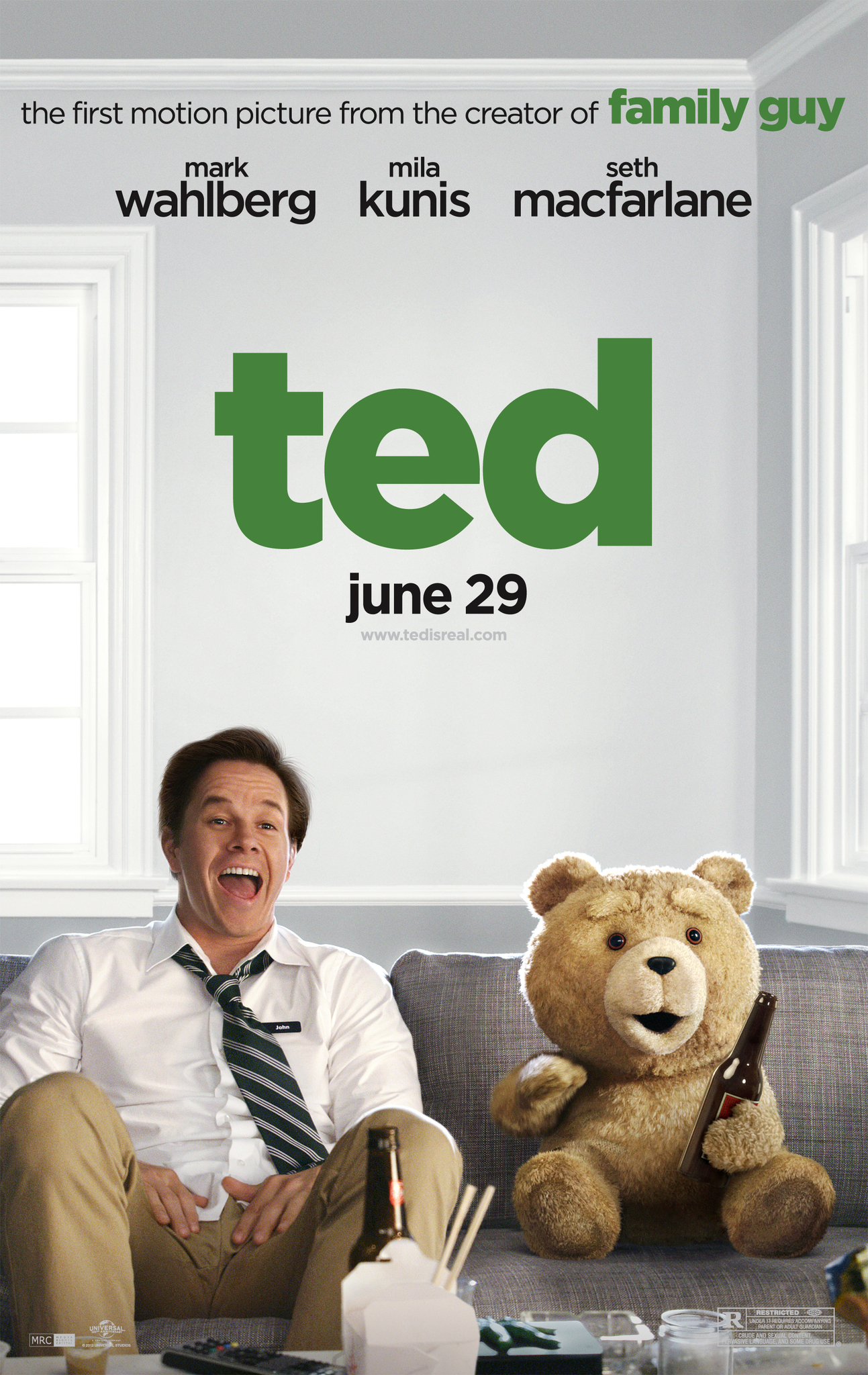 دانلود فیلم Ted 2012 با دوبله فارسی و زیرنویس چسبیده